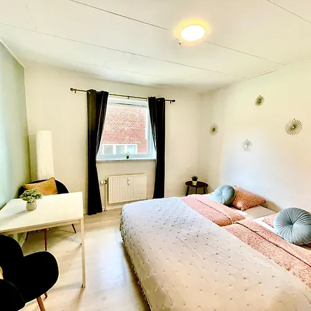 Appartement 5 Minute Walk To Lego House -3